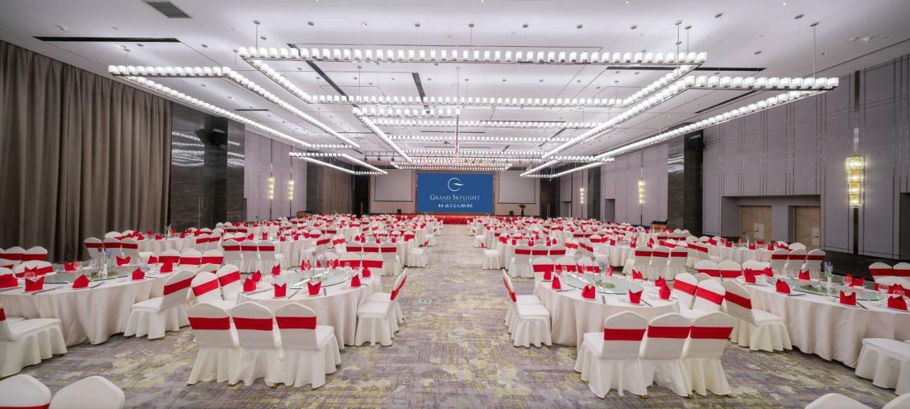 Grand Skylight International Hotel Haoyue Shenzhen Baoan Int'L Exhibition Center Luaran gambar